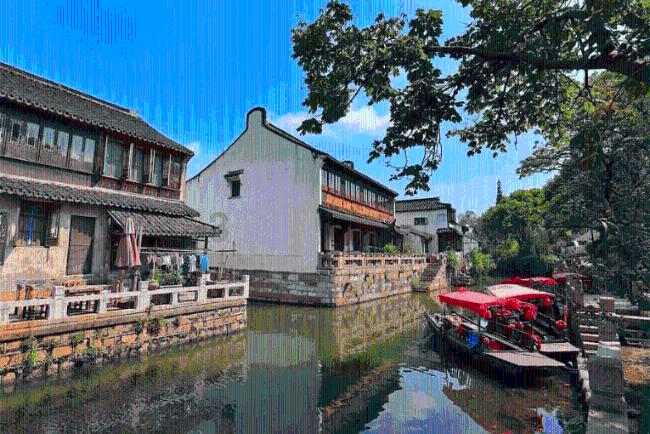 朱元璋问沈万三,桌上的猪蹄叫什么名?沈万三靠“3字”保住性命